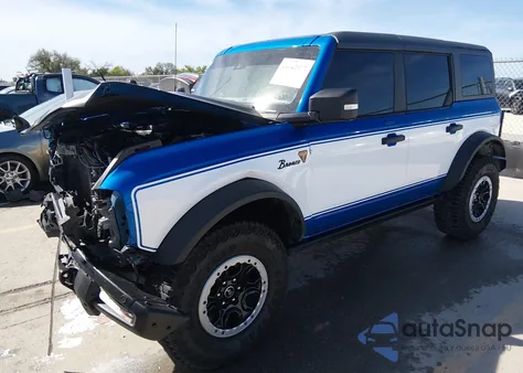 2022 Ford Bronco Badlands z USA, uszkodzony, nr VIN 1FMEE5DP1NLB06910